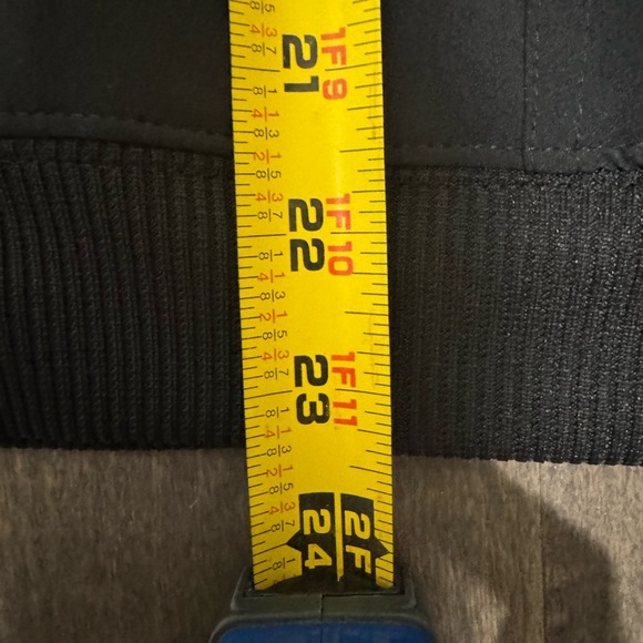 ZENERGY BY CHICO’S Black Zip Up Jacket Size 0/S/4-6 Sporty Athletic Chic Sleek - Picture 15 of 16